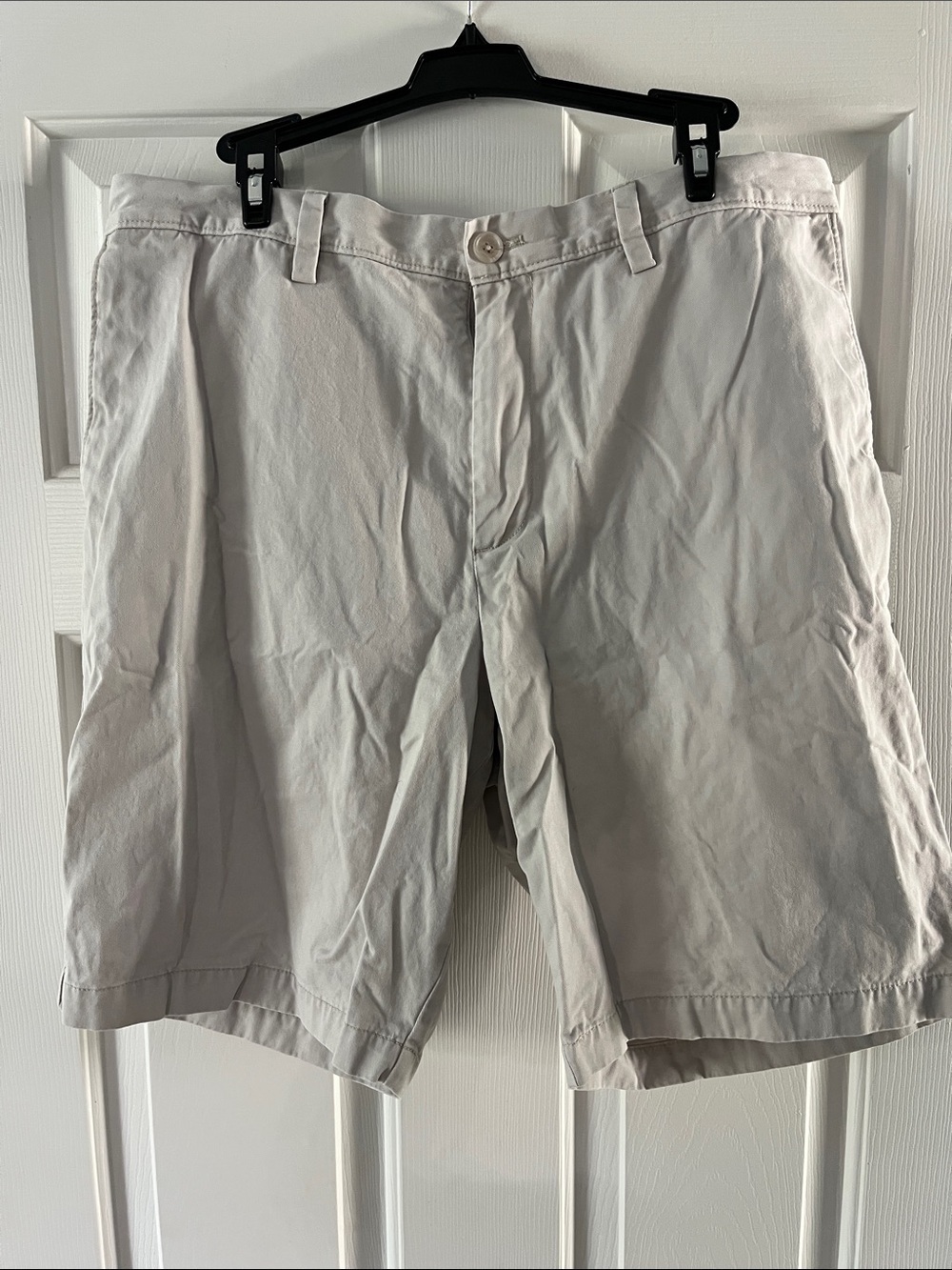 Banana Republic Aiden Slim Fit Khaki Chino Short 9” Size 36 - Picture 3 of 8